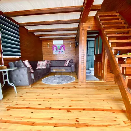 Affittacamere Kalamis Bungalow *